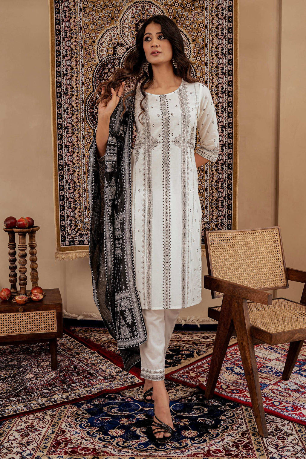 Juniper Black & White Geometric Printed Cotton Kurta With Palazzo & Printed Dupatta | Grocsy