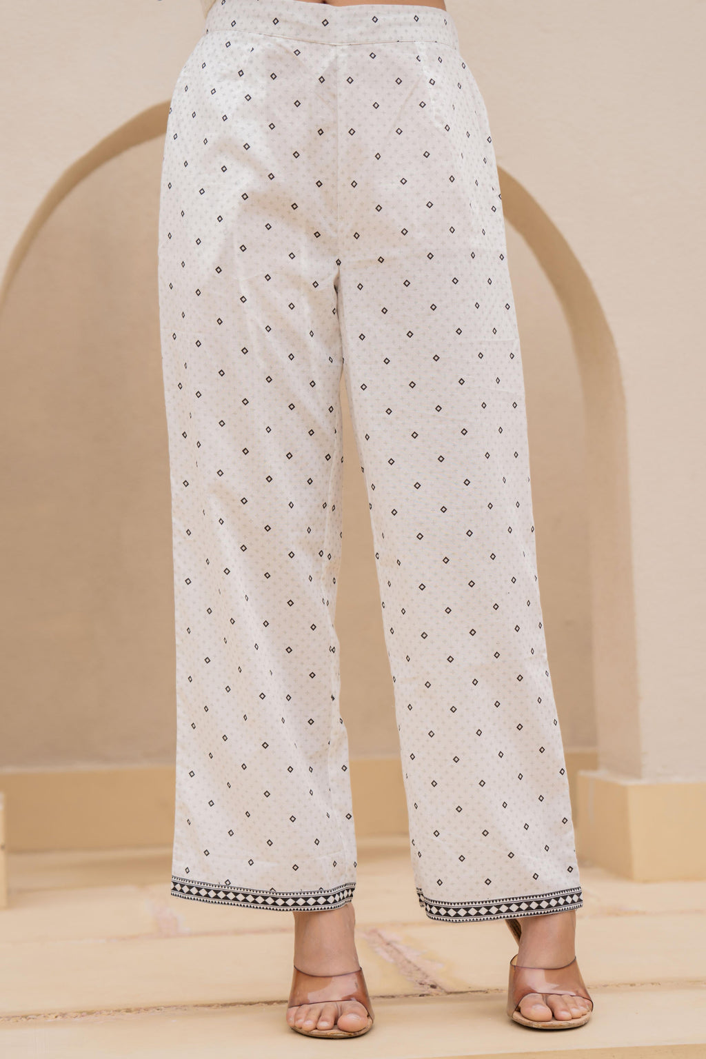 Juniper White Printed Kurta Set with Palazzo & Dupatta | Grocsy