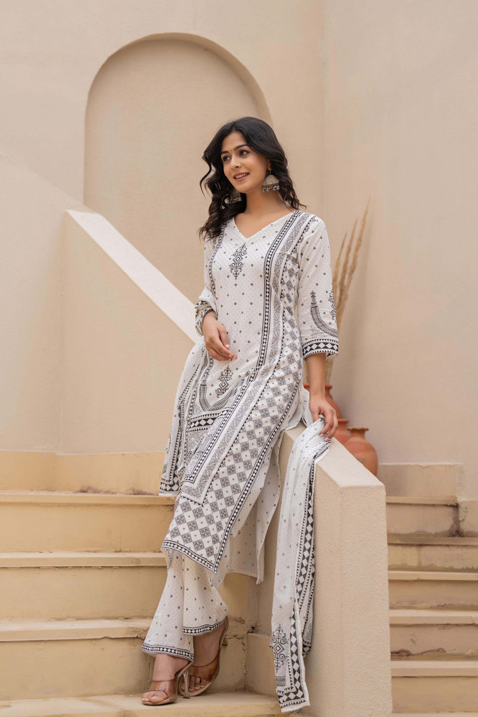 Juniper White Printed Kurta Set with Palazzo & Dupatta | Grocsy