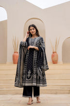 Juniper Black Ethnic Motif Printed Kurta Set With Thread & Mirror Work | Grocsy
