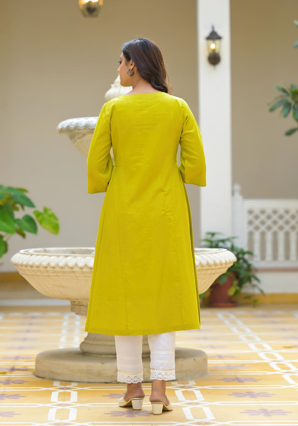 Juniper Lime Green Solid Cotton Linen Kurta With Button Closure | Grocsy