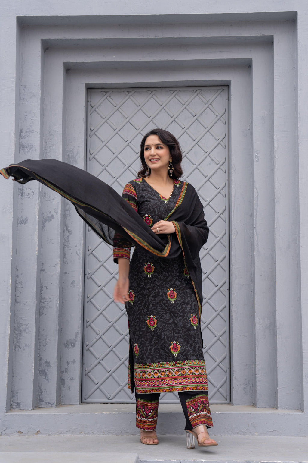 Juniper Black Floral Printed Cotton Kurta Set With Thread Work & Sequins | Grocsy