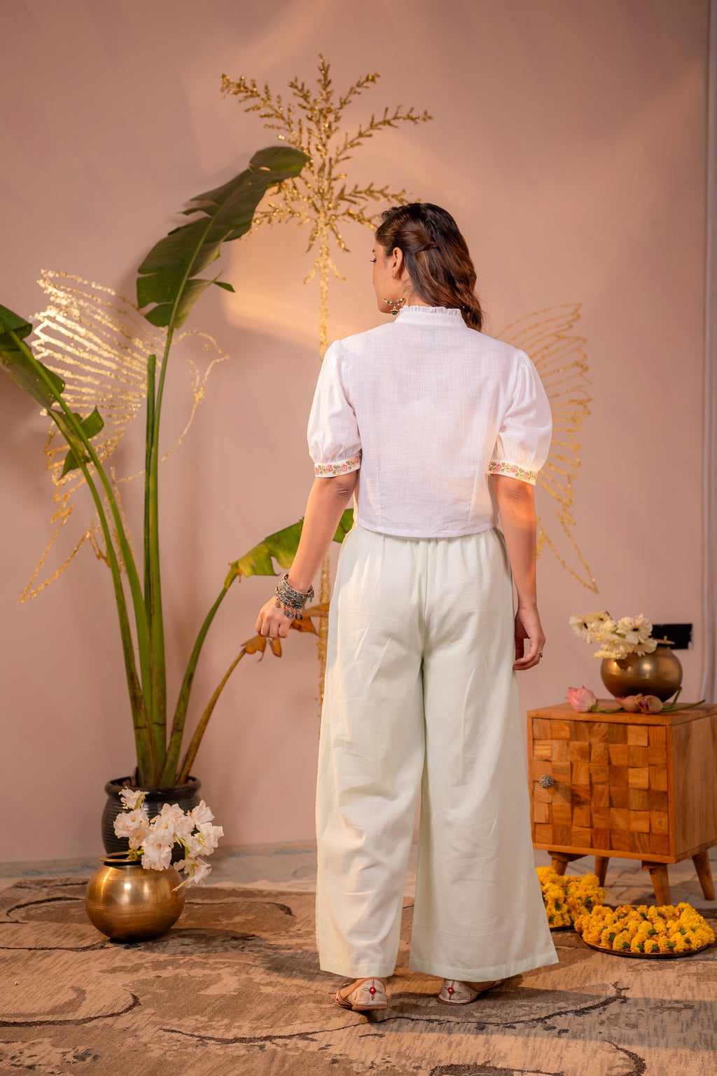 Juniper PistaGreen & White Bloom Pintuck Co-Ord Set | Grocsy