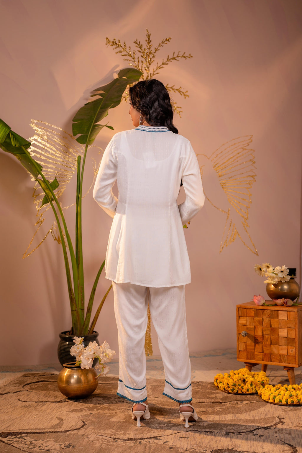 Juniper White Indigo Linework Kurta Set | Grocsy