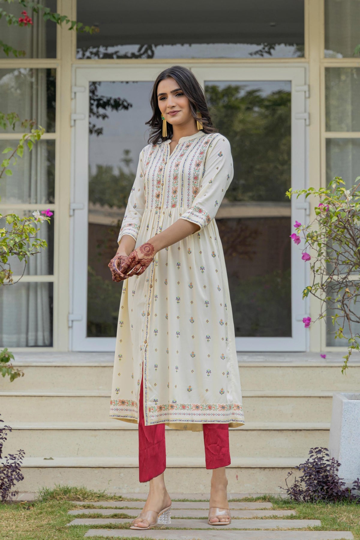 Juniper Ivory Floral Printed Cotton Kurta With Thread Work & Lace | Grocsy