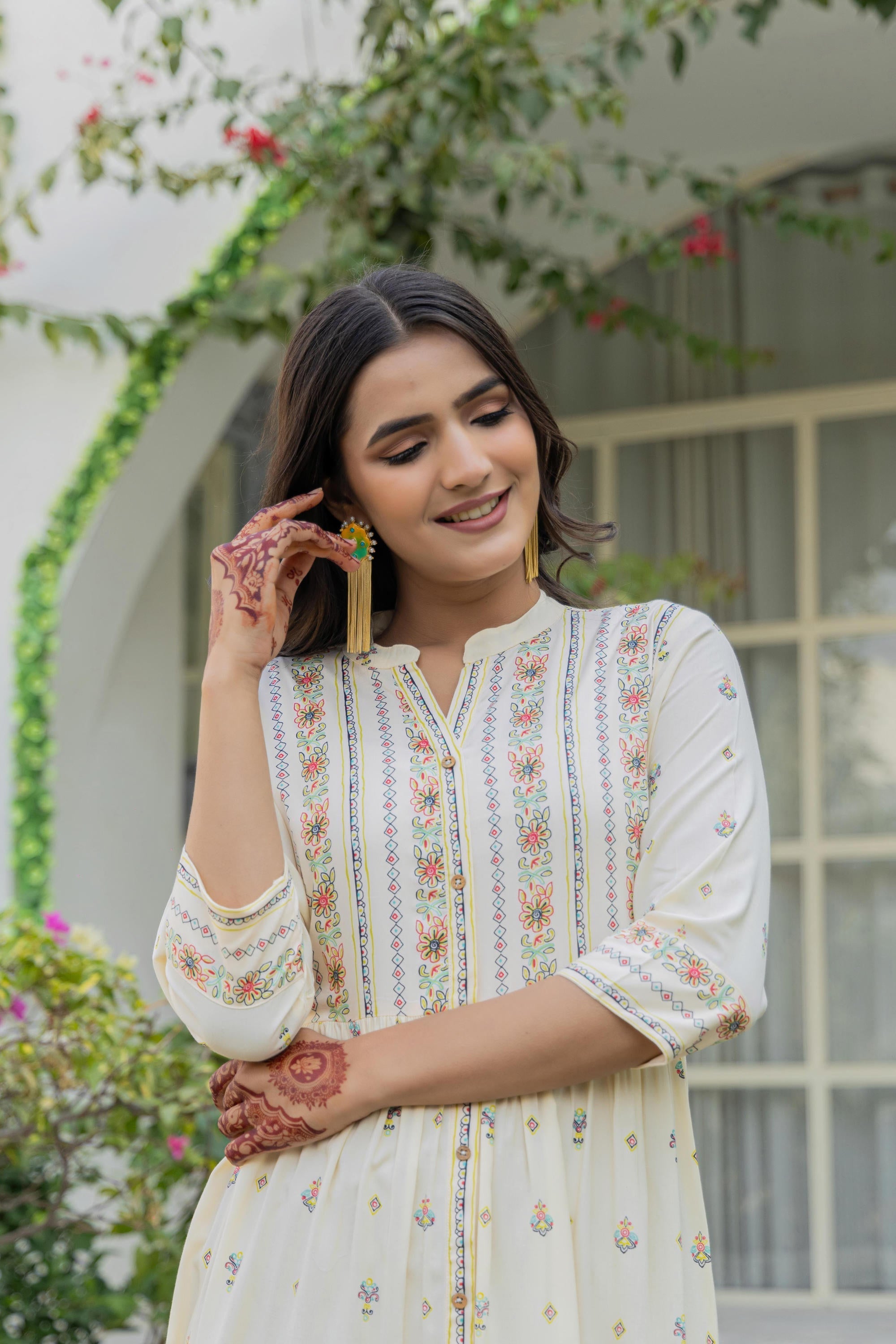 Juniper Ivory Floral Printed Cotton Kurta With Thread Work & Lace | Grocsy