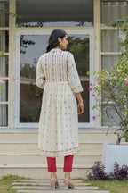 Juniper Ivory Floral Printed Cotton Kurta With Thread Work & Lace | Grocsy