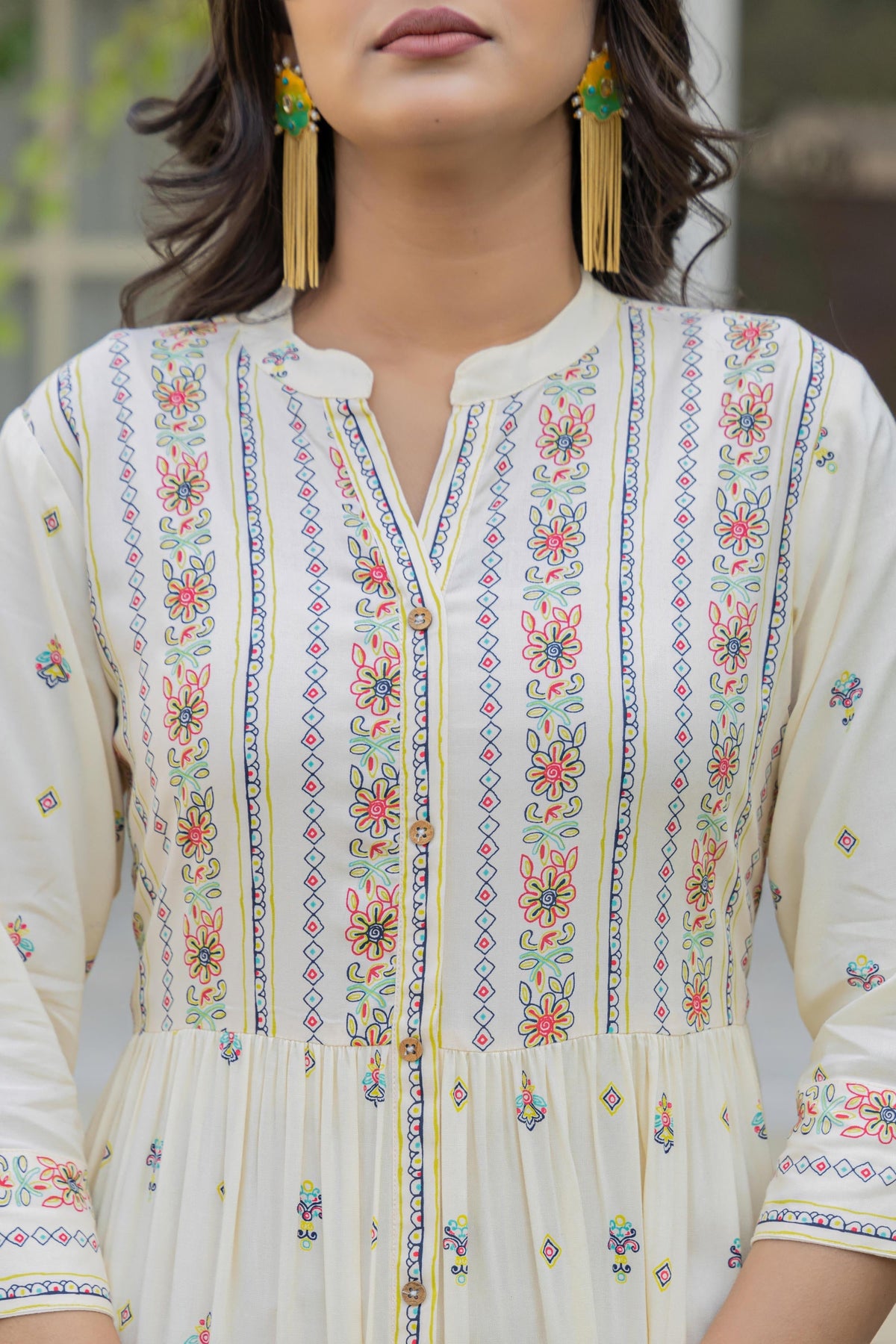 Juniper Ivory Floral Printed Cotton Kurta With Thread Work & Lace | Grocsy