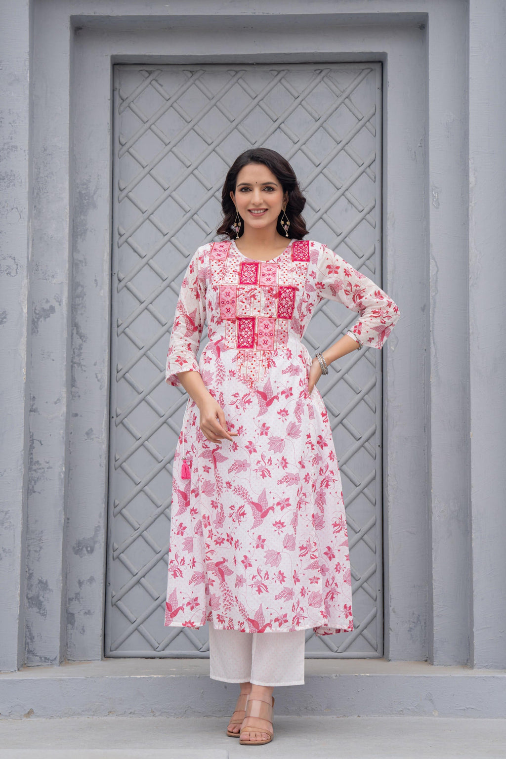 Juniper White & Pink Floral Printed Cotton Kurta Set With Thread & Mirror Work | Grocsy