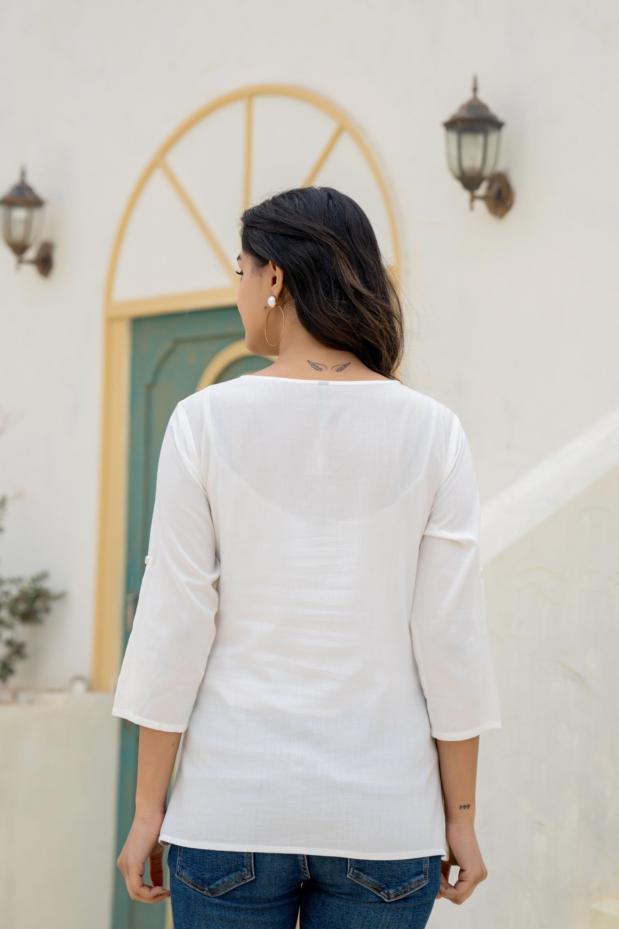 Juniper White Solid Viscose Tunic With Thread Work | Grocsy
