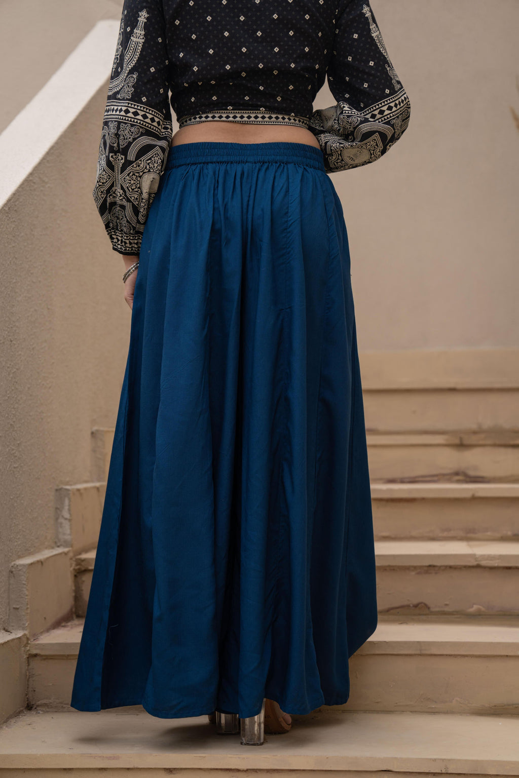 Juniper Navy Solid Viscose Palazzo Pants | Grocsy