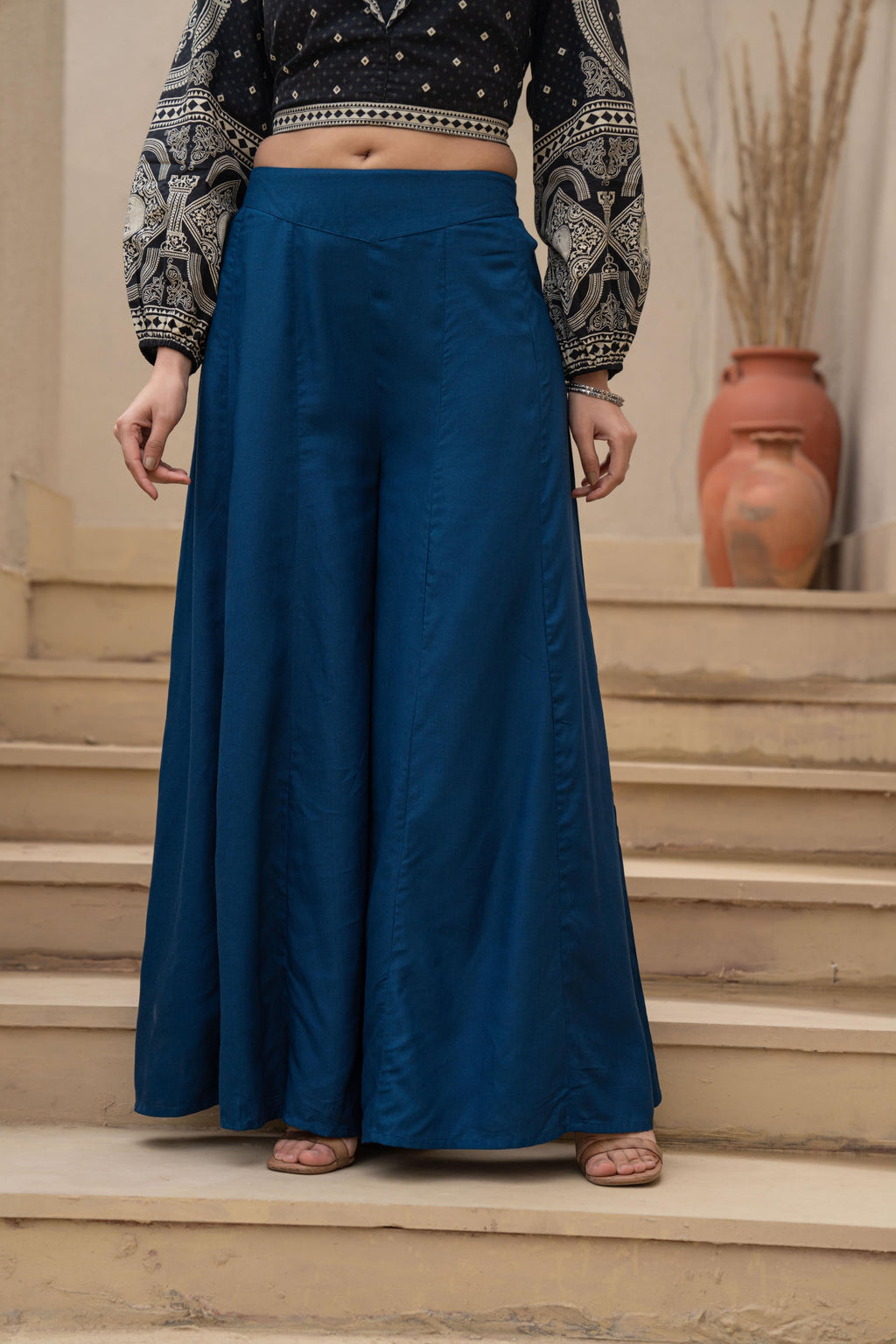 Juniper Navy Solid Viscose Palazzo Pants | Grocsy