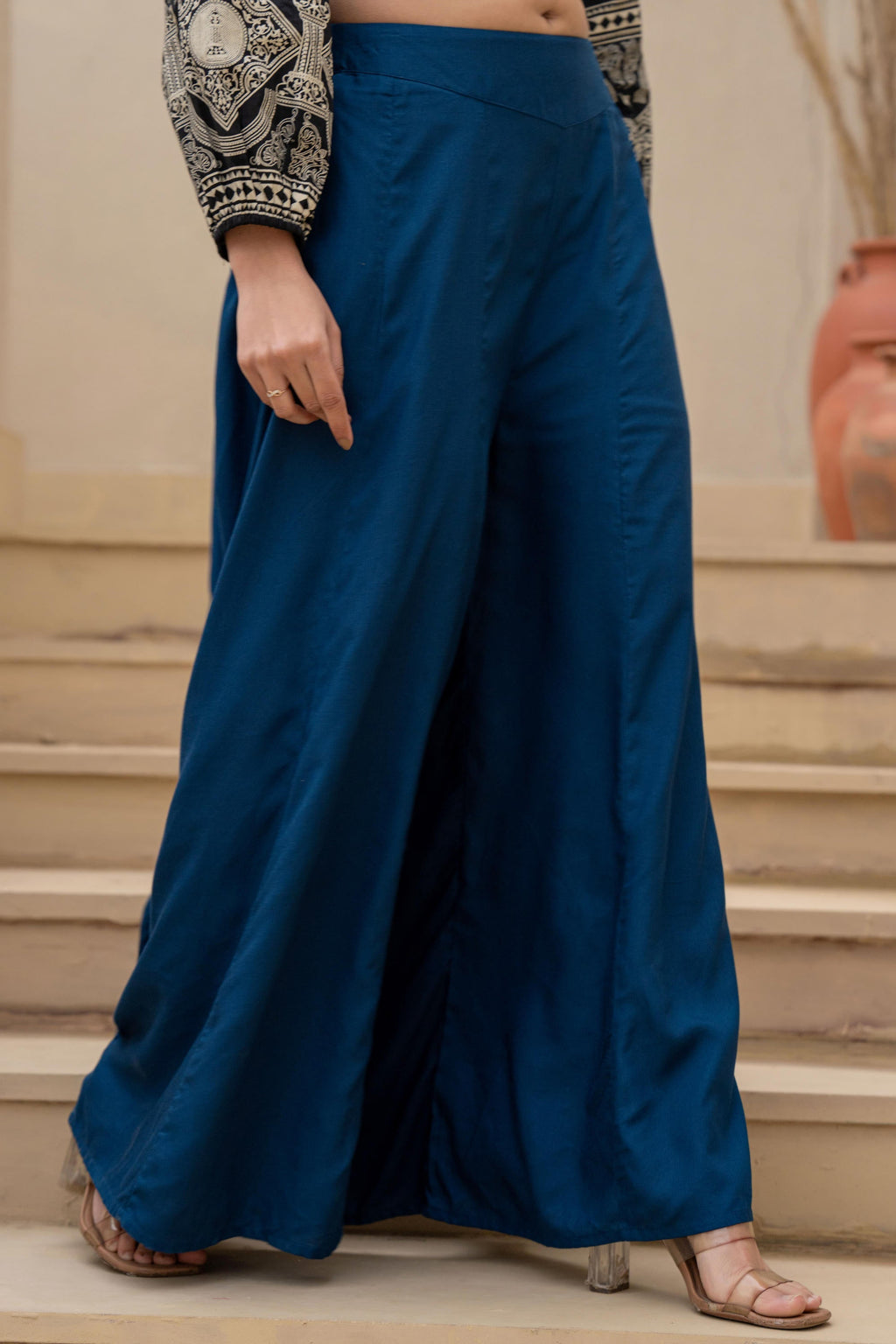 Juniper Navy Solid Viscose Palazzo Pants | Grocsy