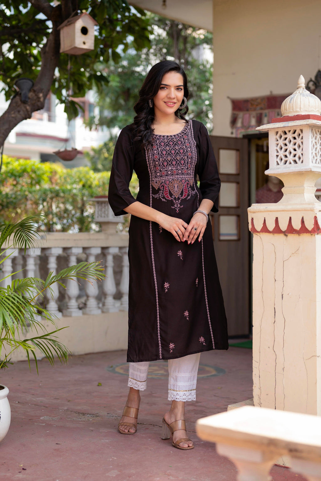 Juniper Dark Coffee Viscose Geometric Printed Kurta With Ethnic Motifs & Thread Work | Grocsy