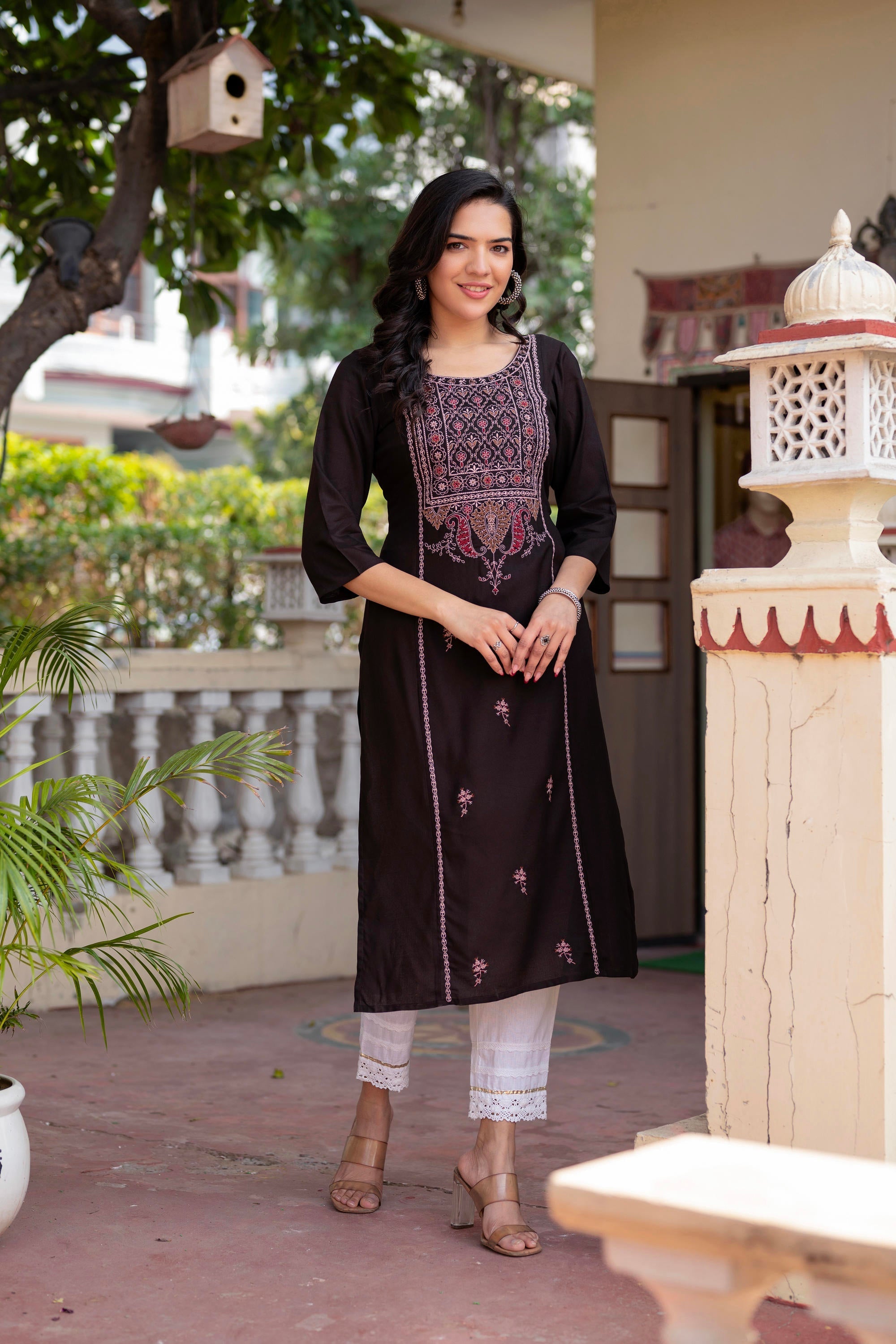 Juniper Dark Coffee Viscose Geometric Printed Kurta With Ethnic Motifs & Thread Work | Grocsy