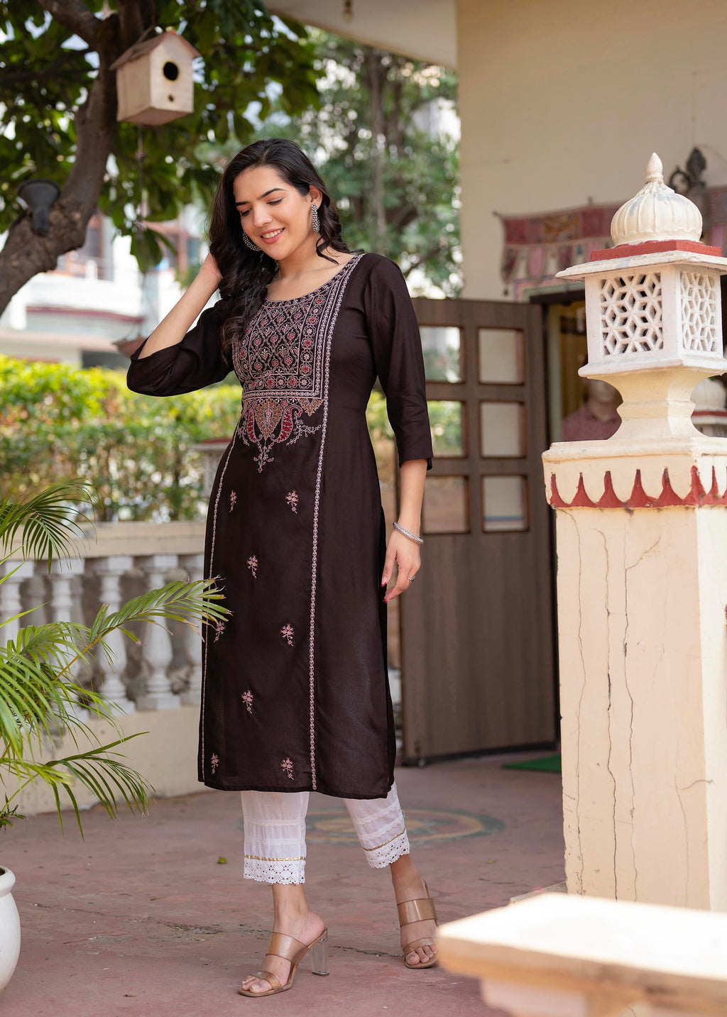 Juniper Dark Coffee Viscose Geometric Printed Kurta with Ethnic Motifs & Thread Work | Grocsy