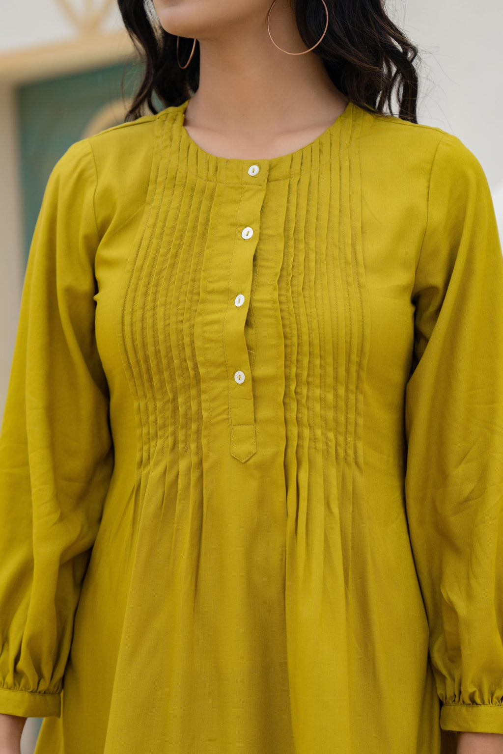 Juniper Lime Solid Viscose Tunic With Buttons & Lace | Grocsy