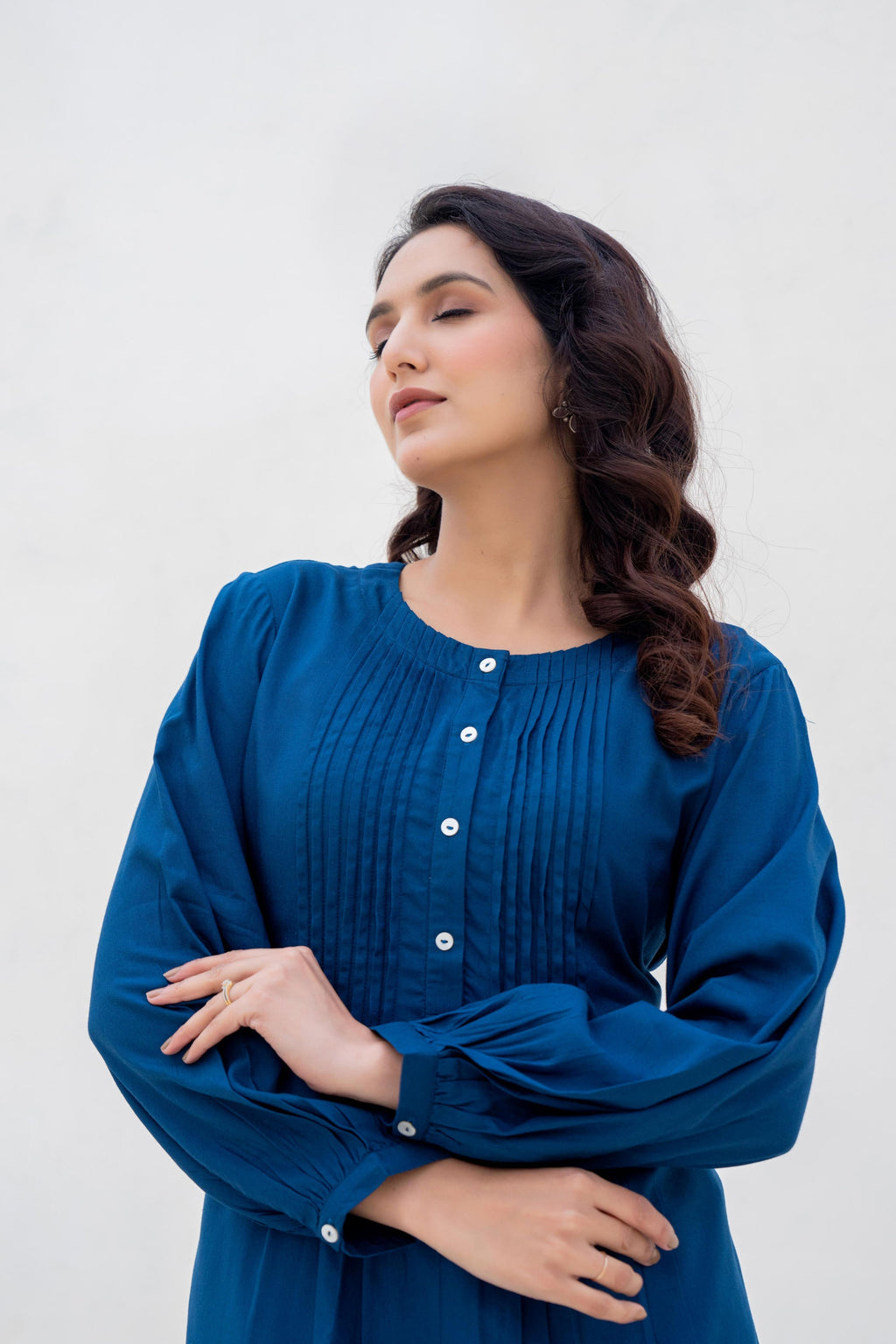 Juniper Navy Solid Viscose Tunic With Buttons & Lace | Grocsy