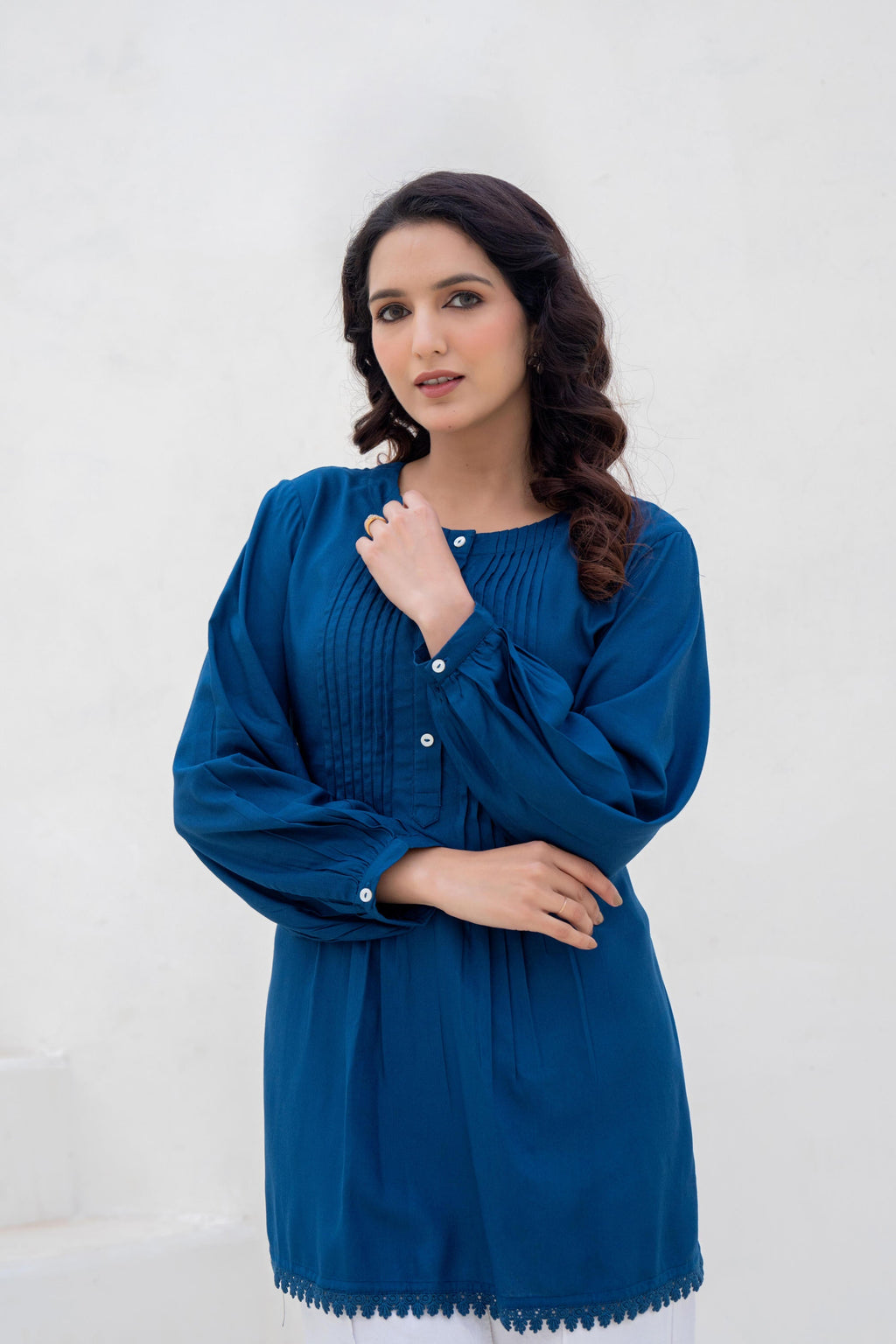 Juniper Navy Solid Viscose Tunic With Buttons & Lace | Grocsy