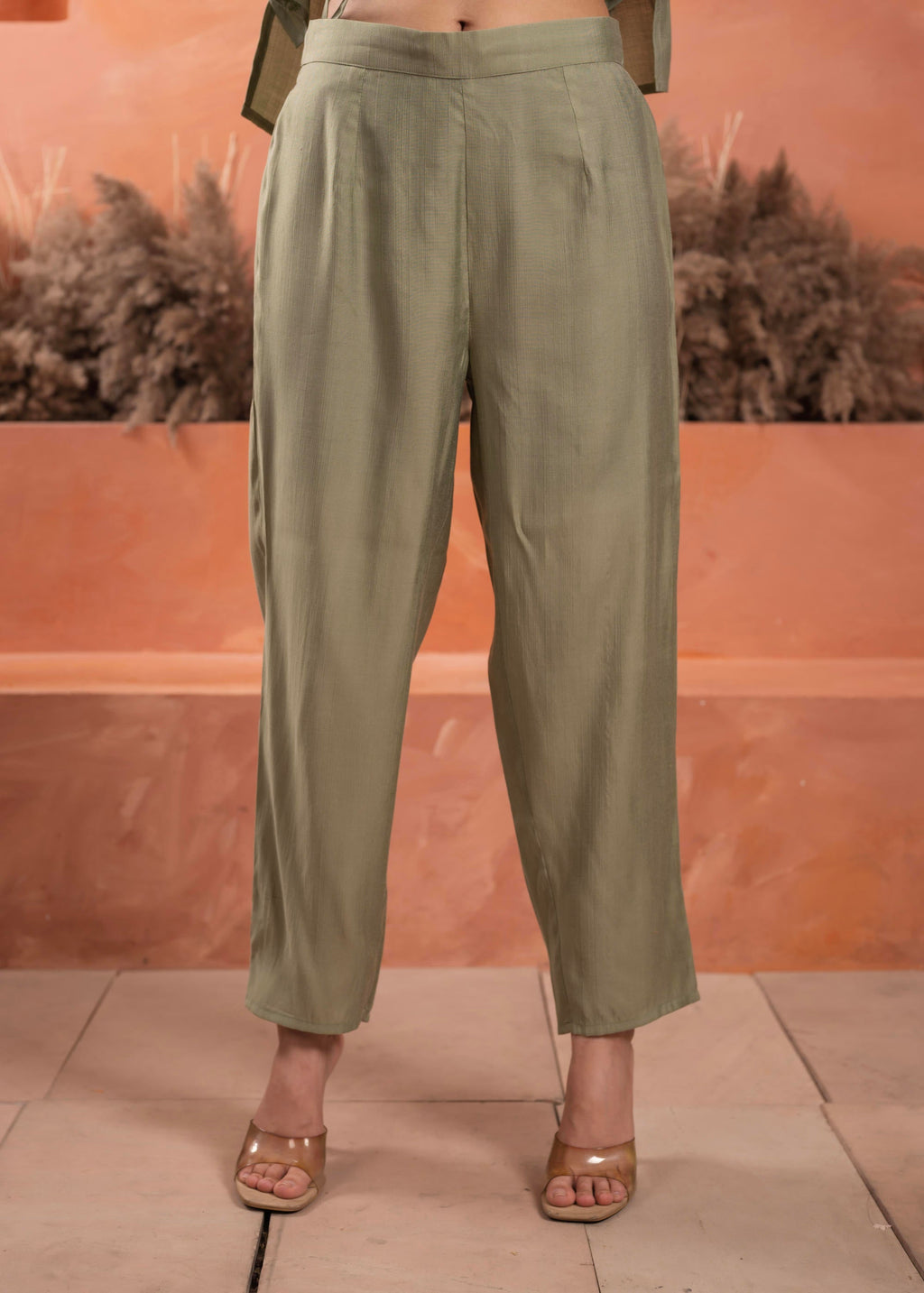 Juniper Olive embroiderd kurta and solid bottom with cotton lace and buttons | Grocsy