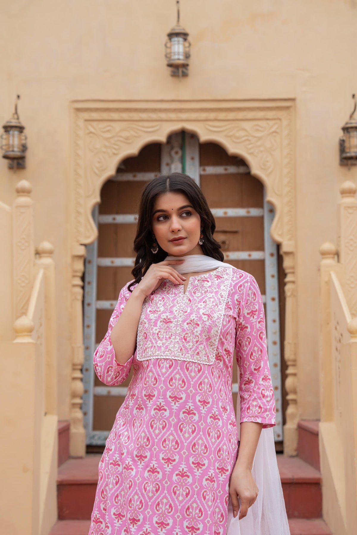 Juniper Women's Pink Ethnic Motif Printed Viscose Kurta Set With Sequin & Thread Work | Grocsy