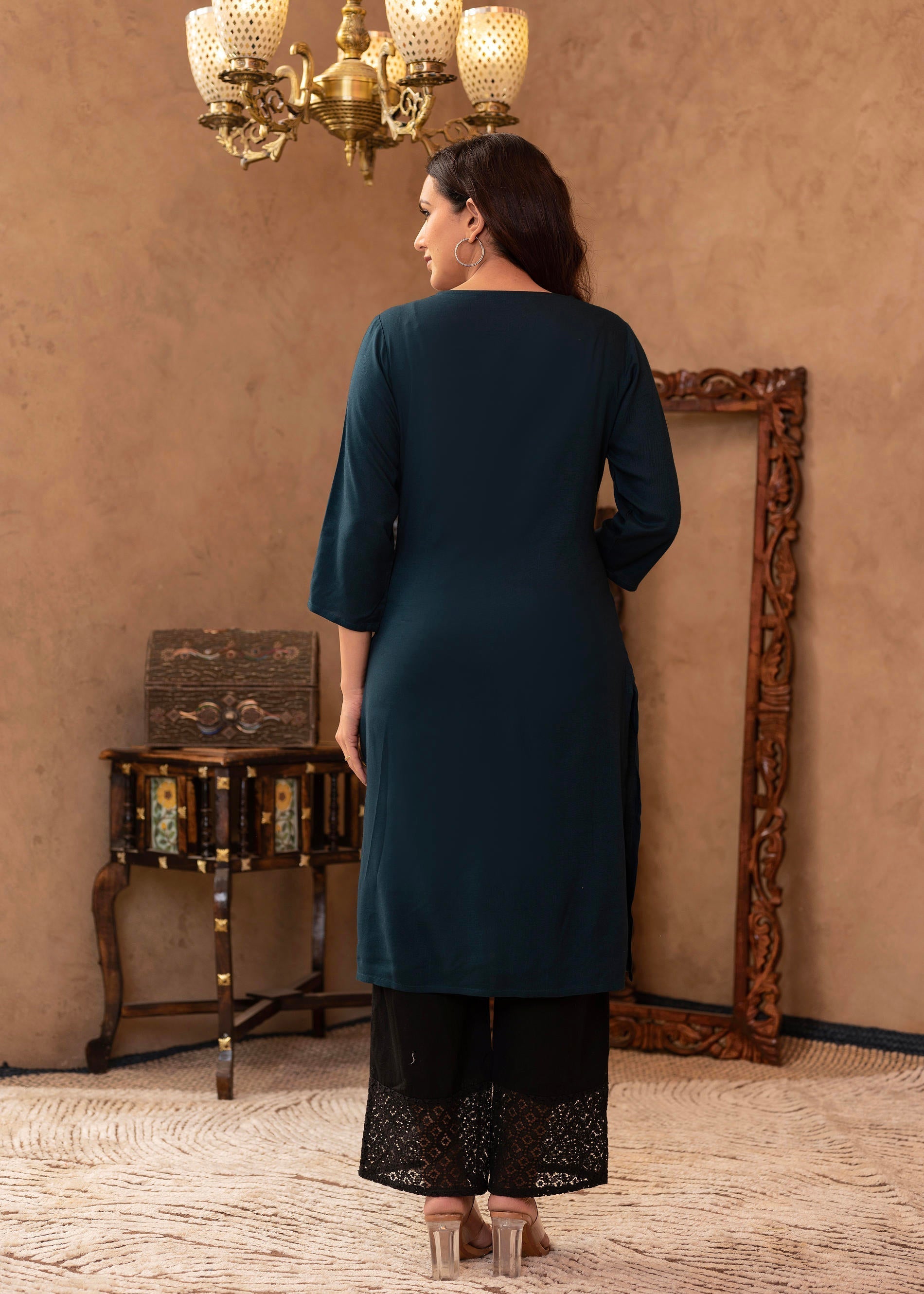 Juniper Dark Green Straight Kurta With Geometric Embroidered Yoke | Grocsy