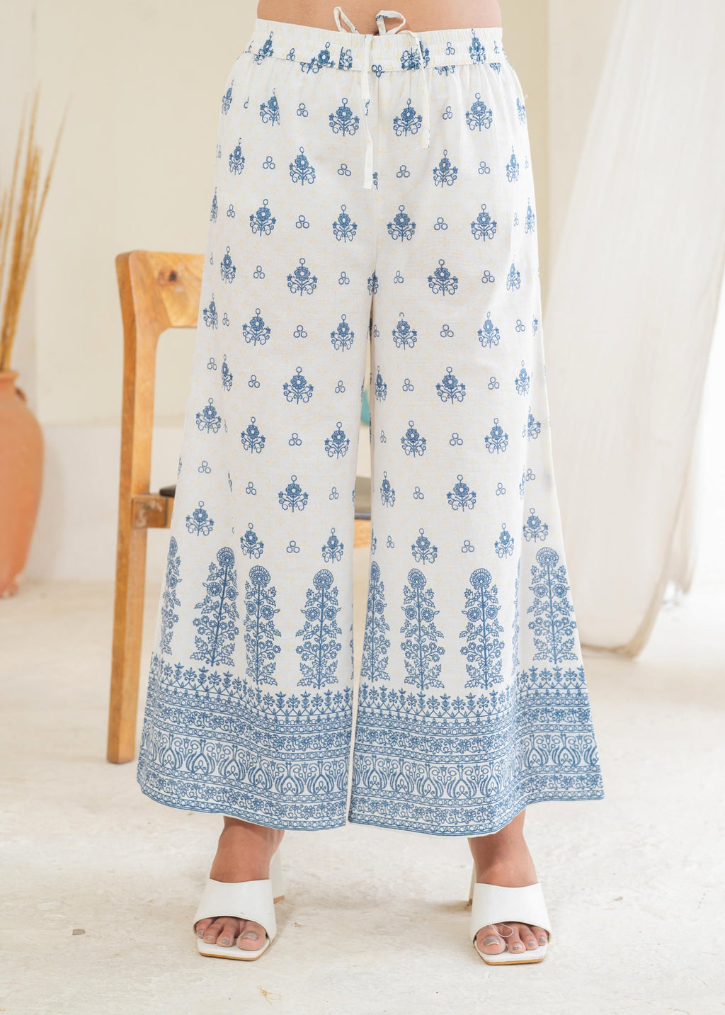 Juniper Floral Embroidered Cotton Kurta, Printed Straight-Fit Pants | Grocsy