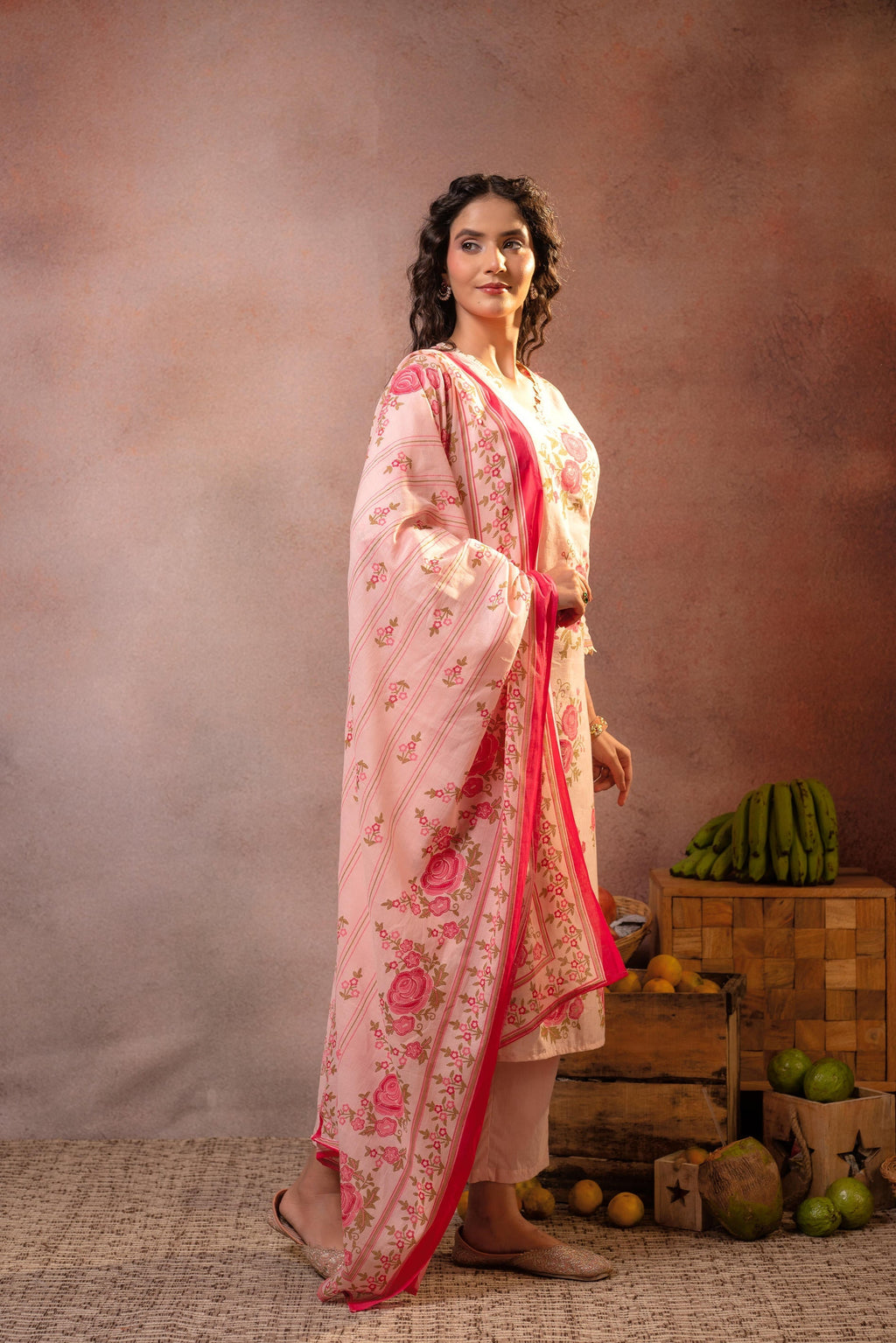 Juniper Gulbahaar Blush Floral Kurta Pant And Dupatta Set | Grocsy