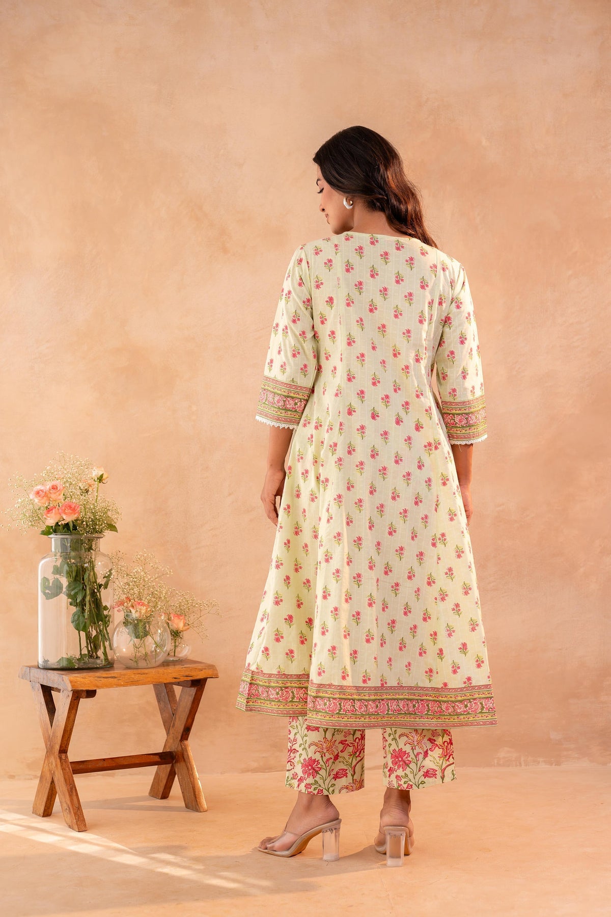 Juniper Noor-e-Gul SageGreen Printed Kurta Pant And Dupatta Set | Grocsy