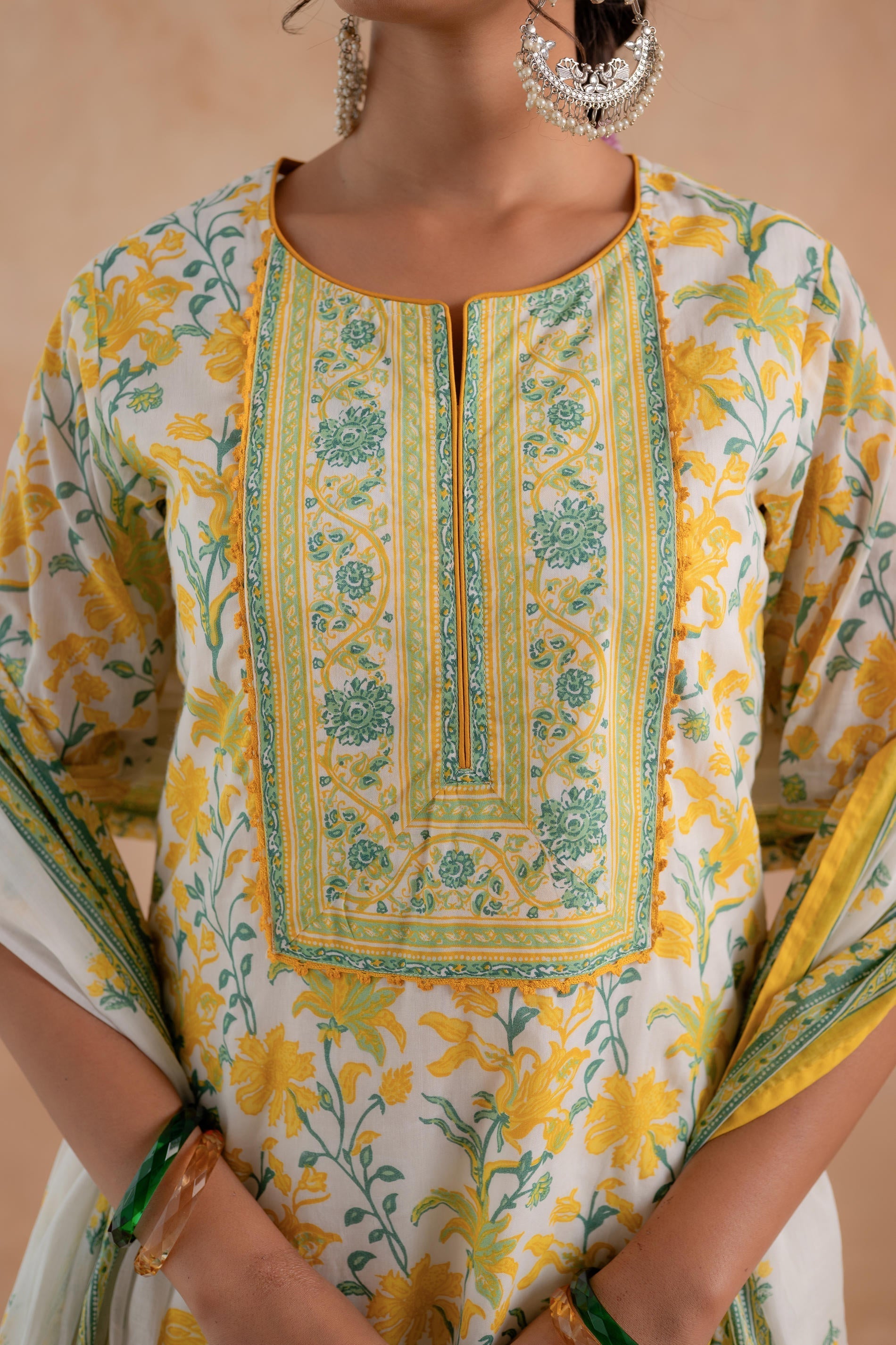 Juniper Gulbahaar Off-White Floral Printed Kurta Palazzo And Dupatta Set | Grocsy