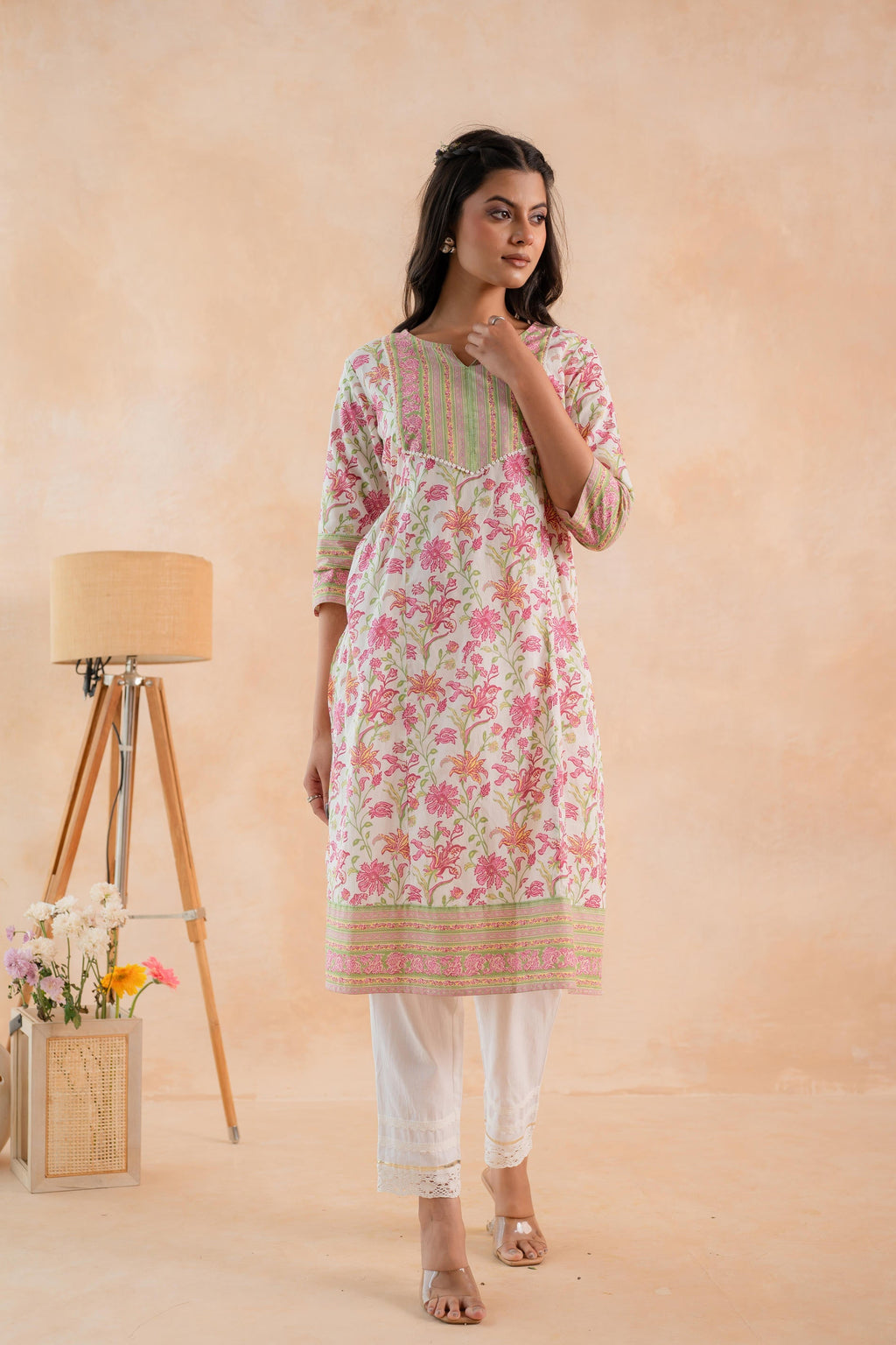 Juniper Ivory Blossom Panelled Kurta | Grocsy