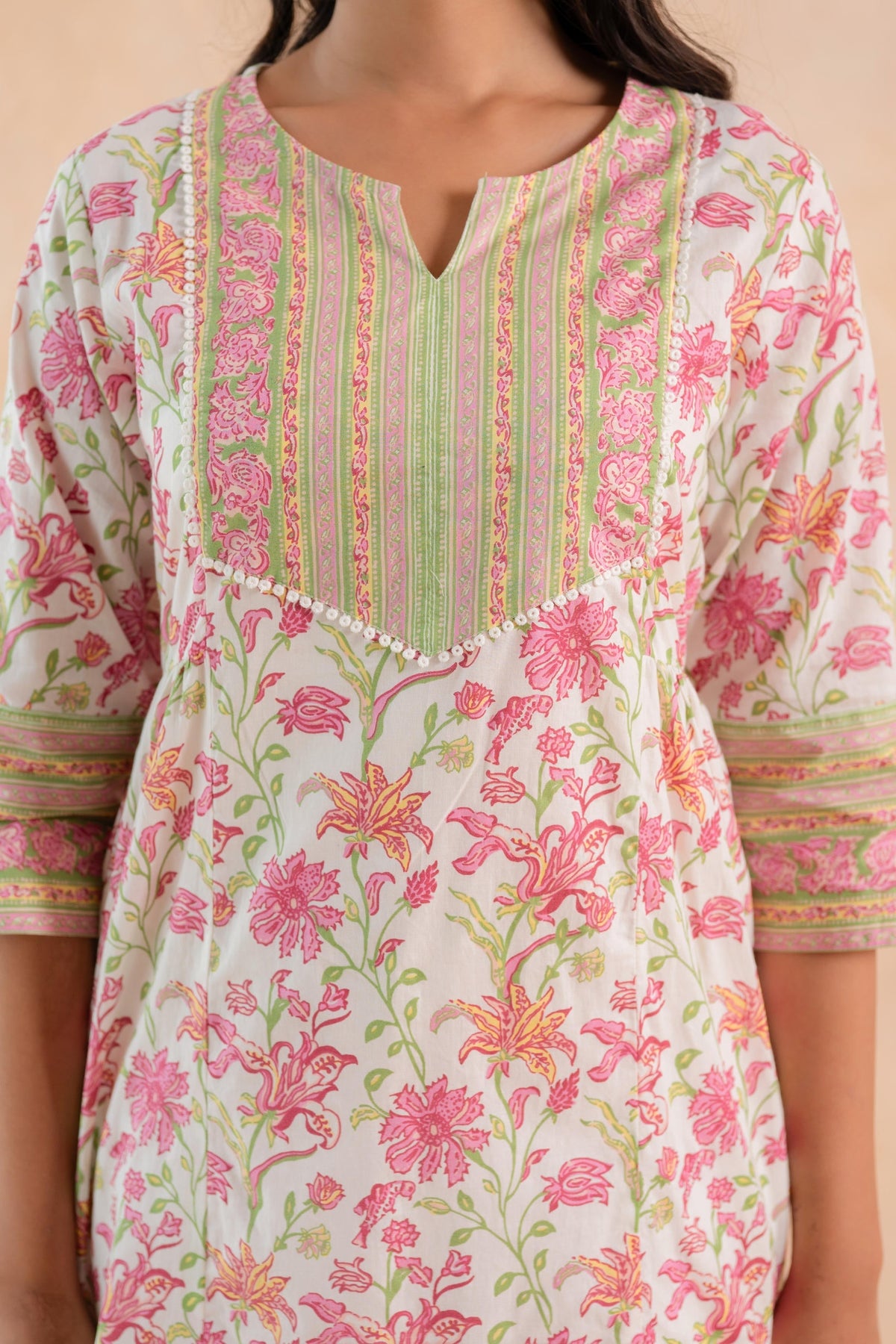 Juniper Ivory Blossom Panelled Kurta | Grocsy
