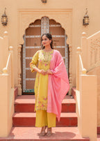 Juniper Floral Printed Lime Kurta Set | Grocsy