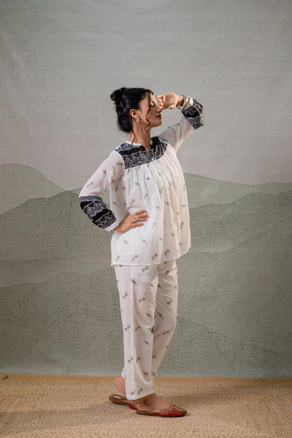 Juniper Ivory Kalaa Printed Tunic Set | Grocsy