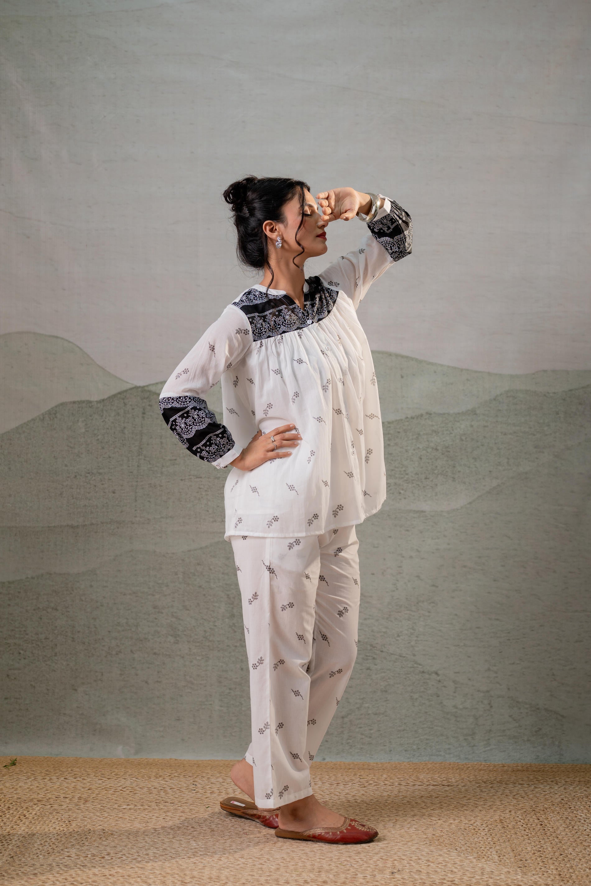 Juniper Ivory Kalaa Printed Tunic Set | Grocsy