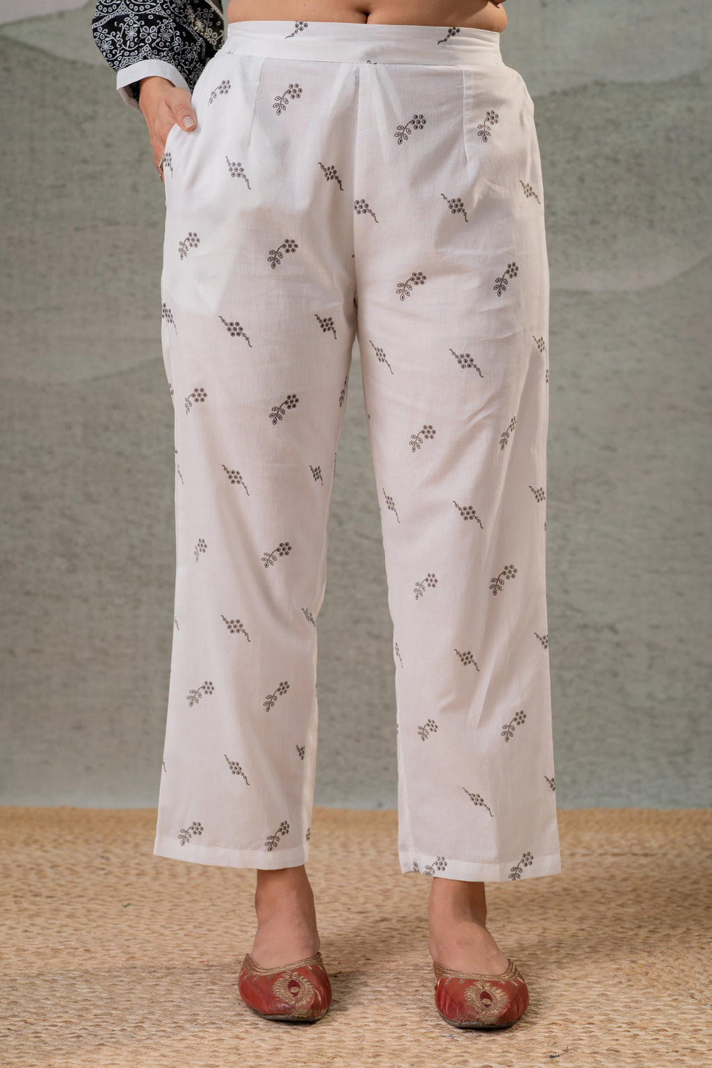 Juniper Ivory Kalaa Printed Tunic Set | Grocsy