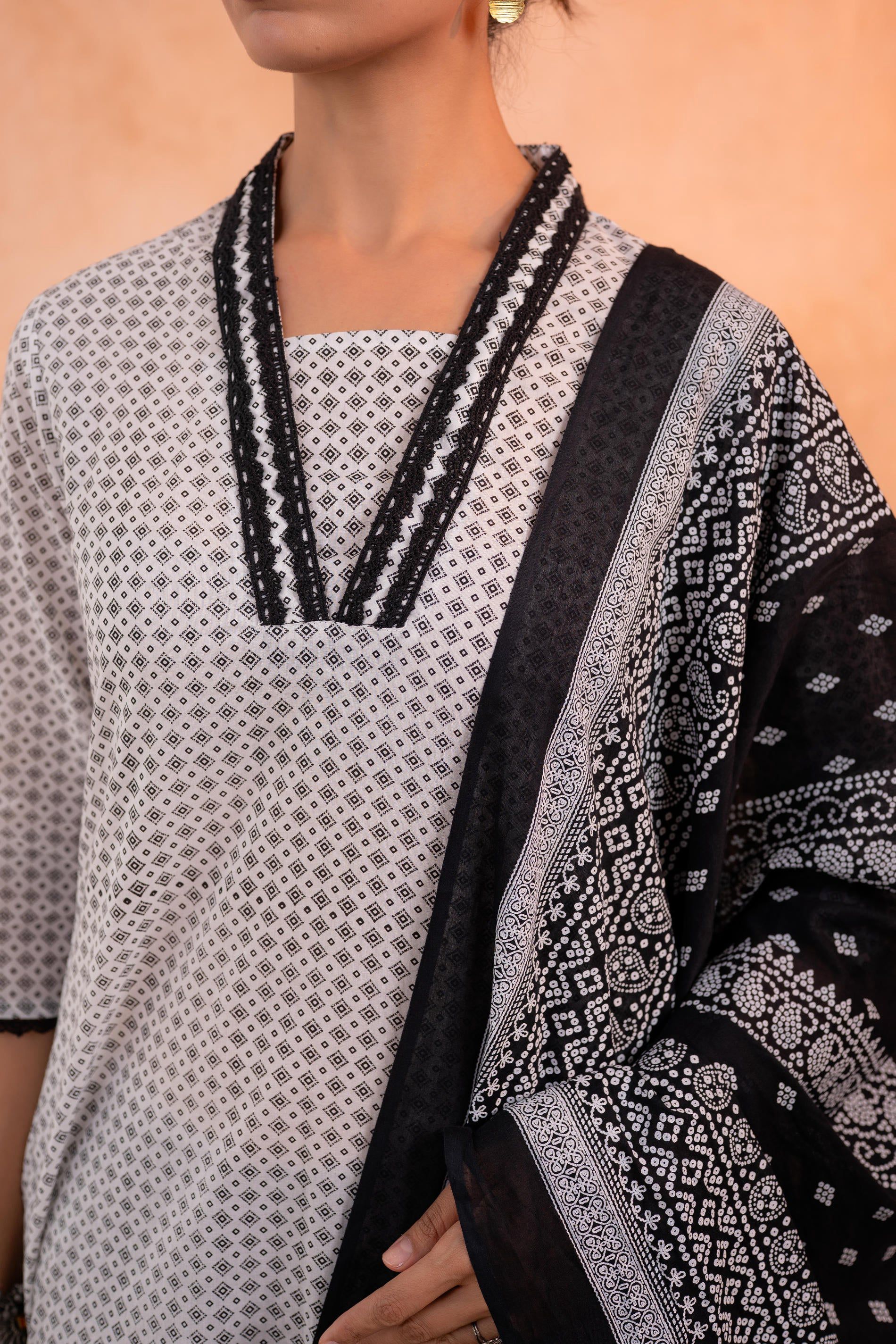 Juniper Noir Ikat Echo Black & White Printed Kurta Pant And Dupatta Set | Grocsy
