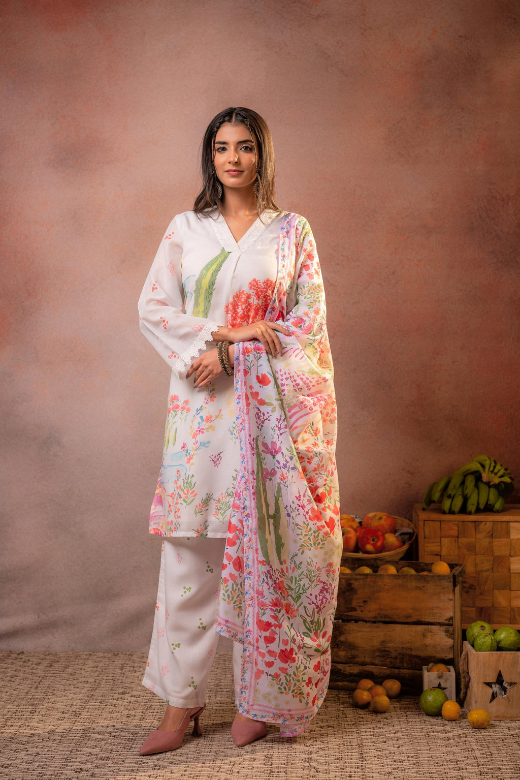 Juniper Gulnaar Garden Printed Kurta Set | Grocsy