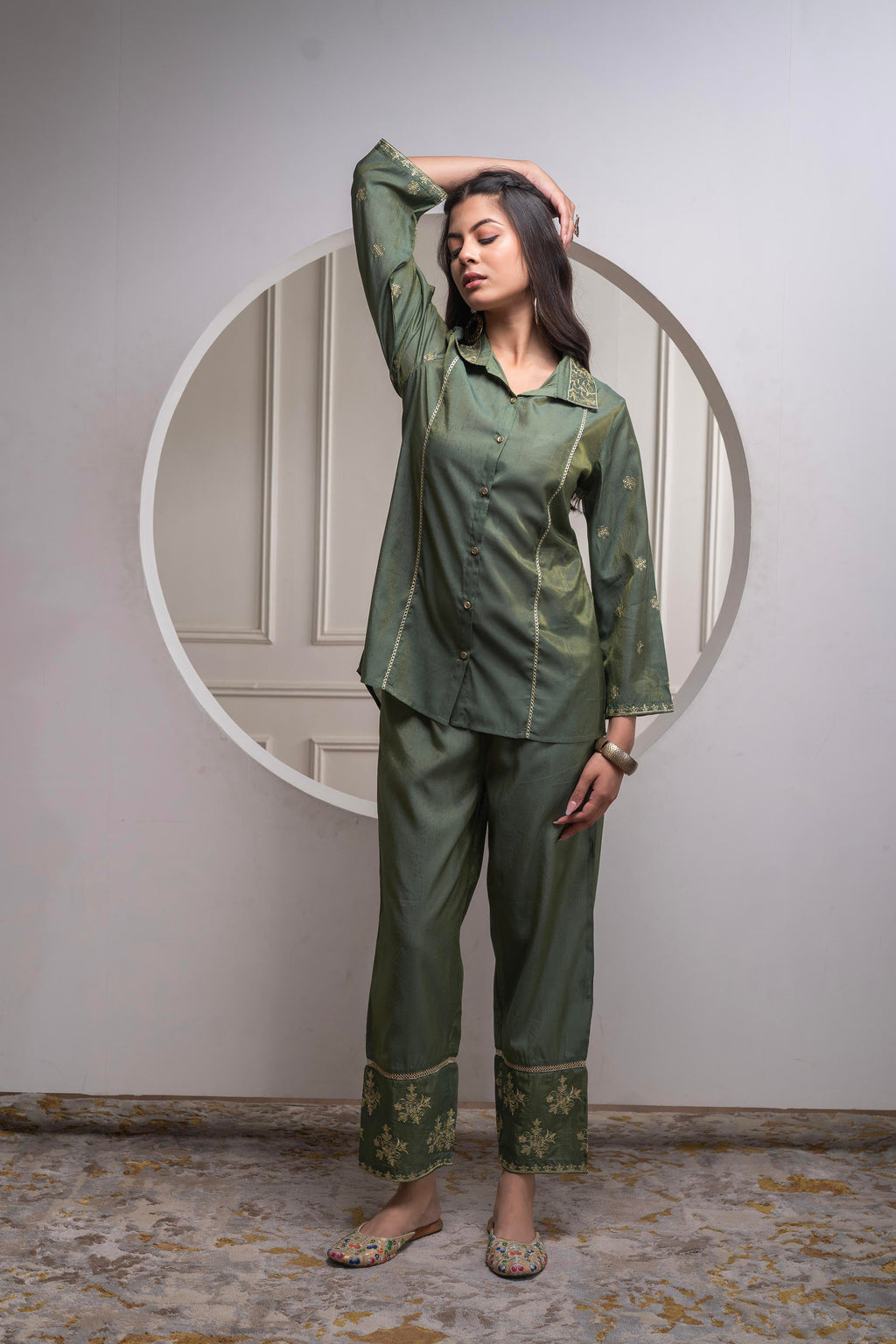 Juniper Fuchsia Green Solid Viscose Tunic And Pants Co-Ord Set With Zari Work And Button Detailing | Grocsy