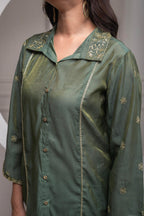 Juniper Fuchsia Green Solid Viscose Tunic And Pants Co-Ord Set With Zari Work And Button Detailing | Grocsy