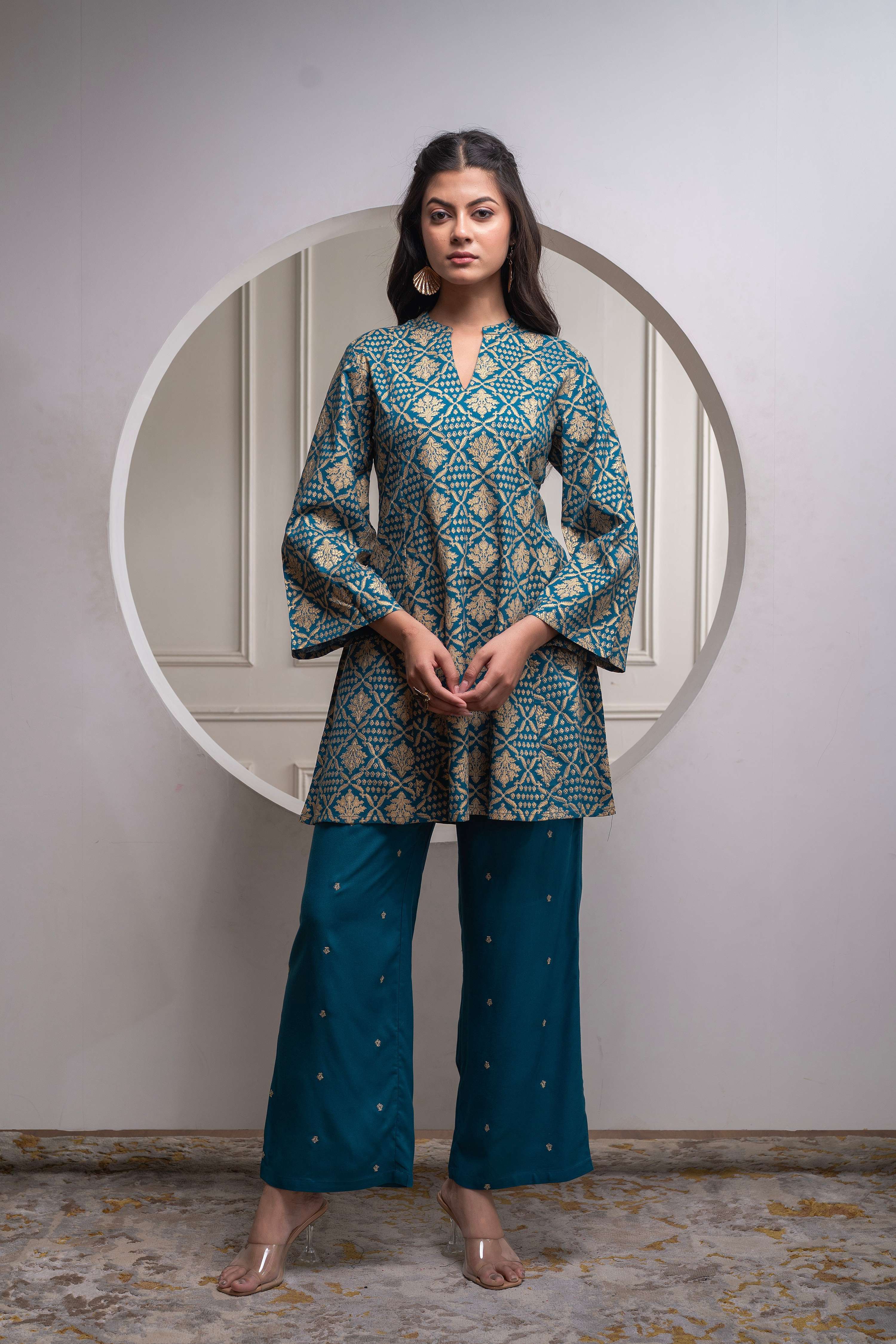 Juniper Teal Floral Printed Kurta & Solid Pants Set In 100% Viscose | Grocsy
