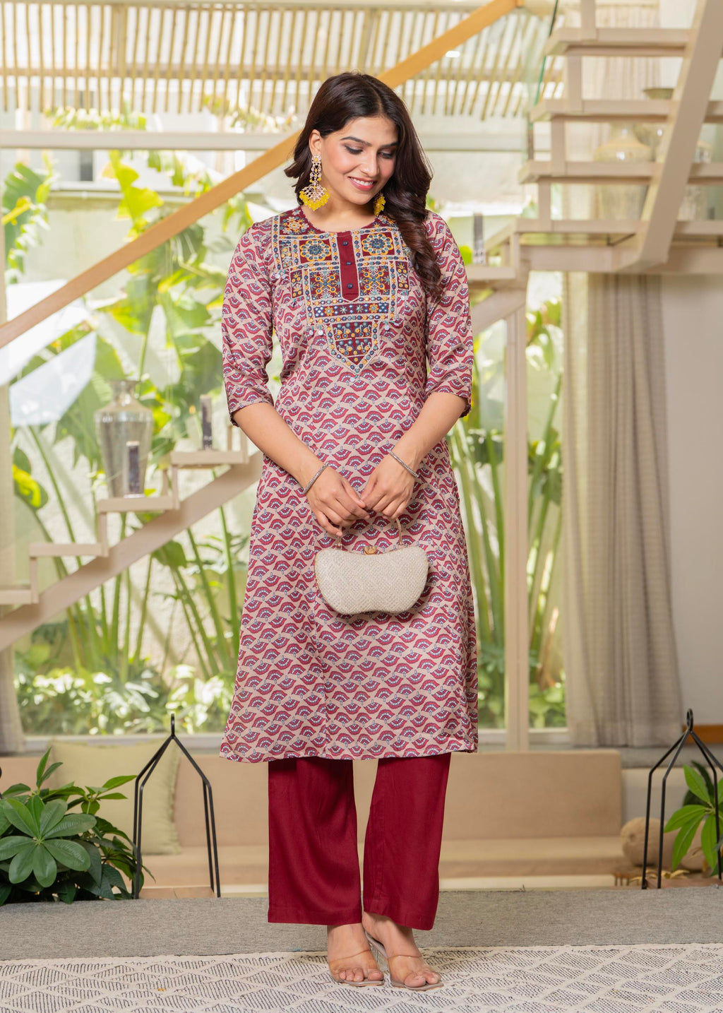 Juniper Ivory Floral Poly Kurta And Pants Set With Mirror, Thread Work And Tassels Detail | Grocsy