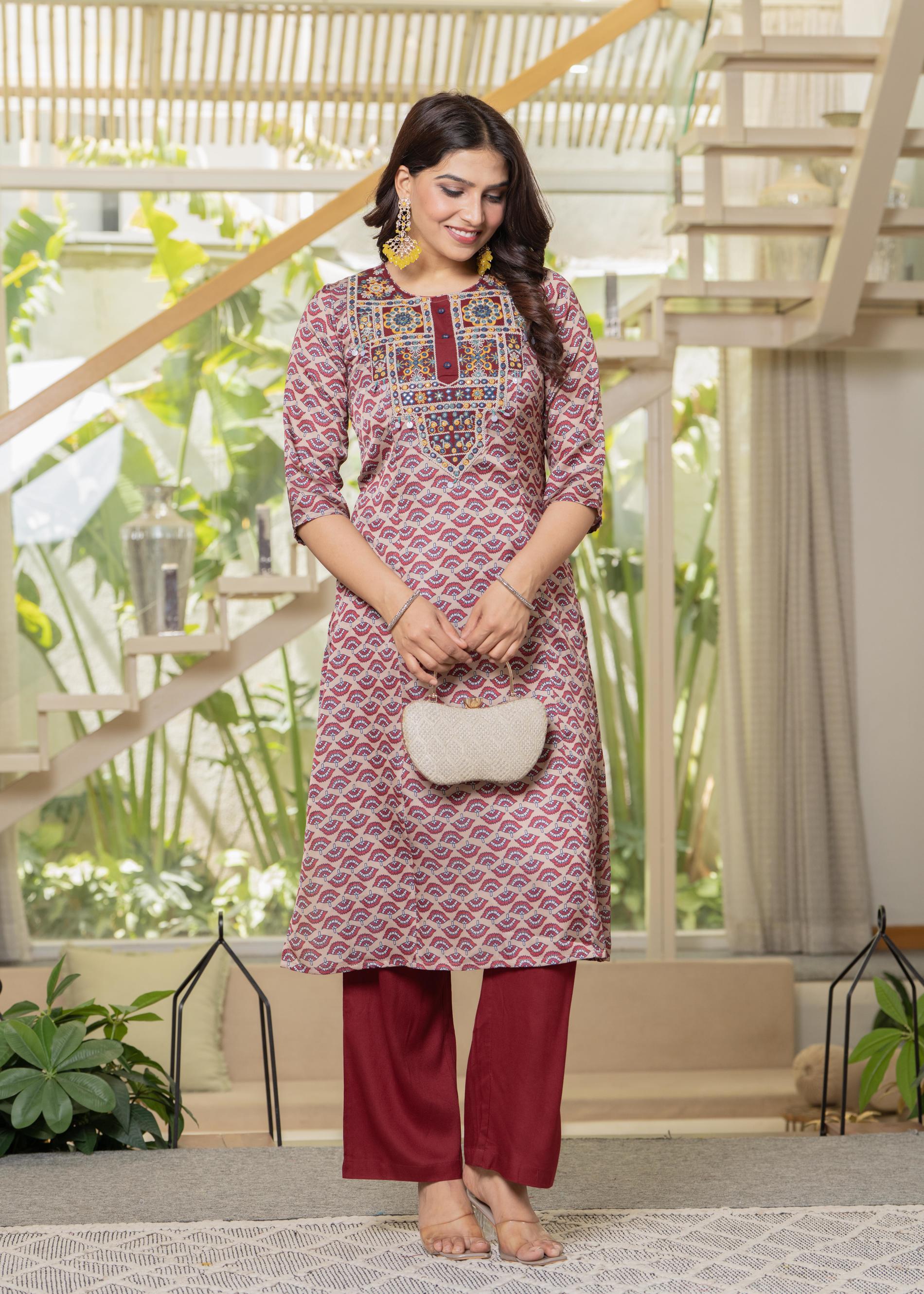 Juniper Ivory Floral Poly Kurta And Pants Set With Mirror, Thread Work And Tassels Detail | Grocsy