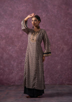 Juniper Noor Jaal Printed Long Kurta | Grocsy