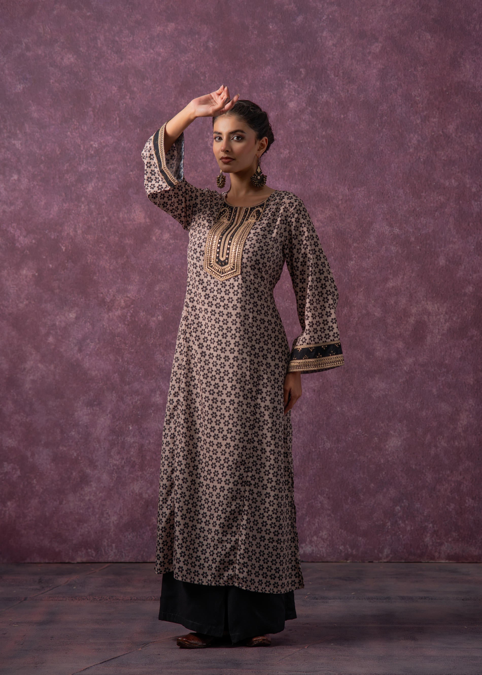 Juniper Noor Jaal Printed Long Kurta | Grocsy