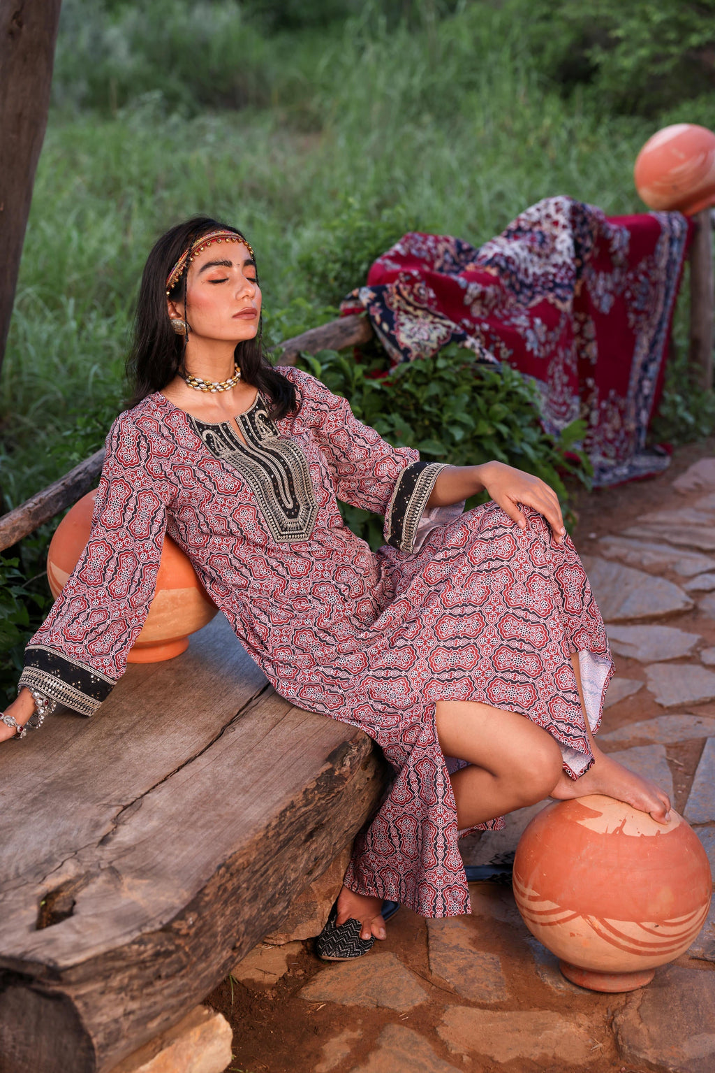 Juniper Black & Brown Ethnic Motif Embroidered Straight Kurta With Zari & Mirror Work | Grocsy