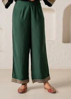 Juniper Emerald Mughal Motif Printed Kurta Set With Dupatta | Grocsy