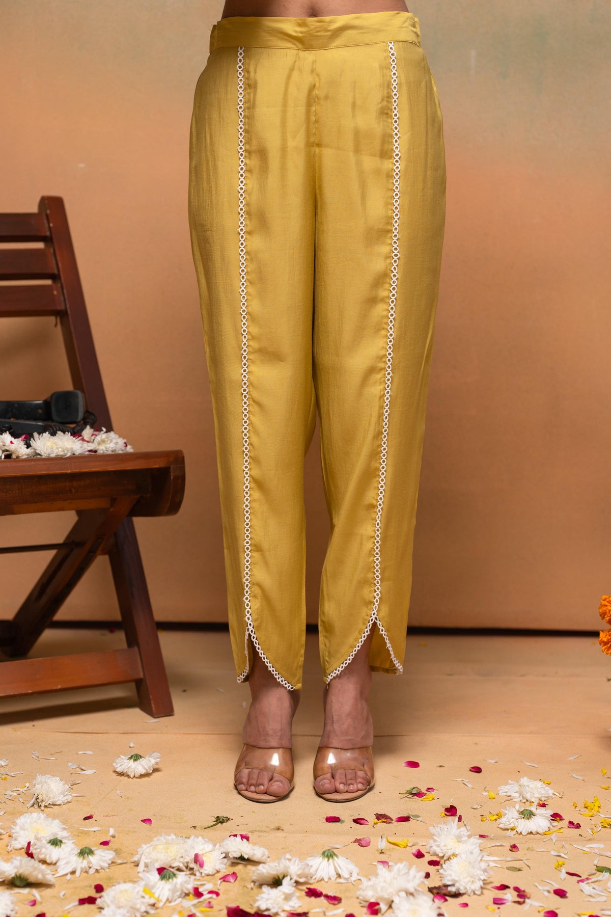 Juniper Viscose Yellow Embroidered Kurta Pant Co-Ordset With Thread Work & Lace | Grocsy