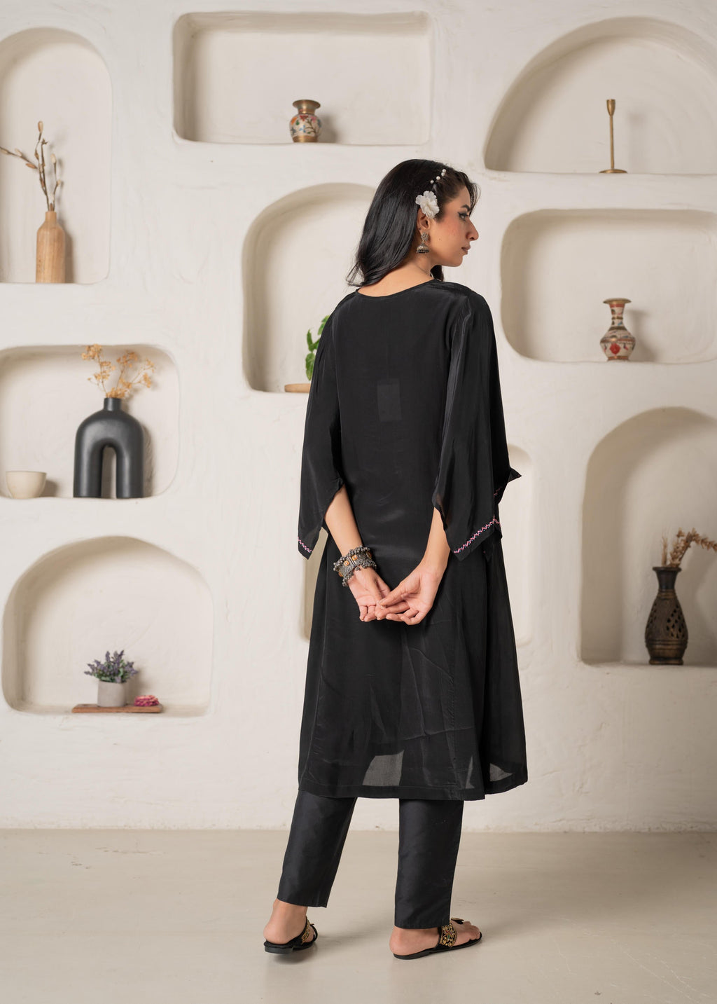 Juniper Noir Bloom Kaftan Kurta Pant Set | Grocsy