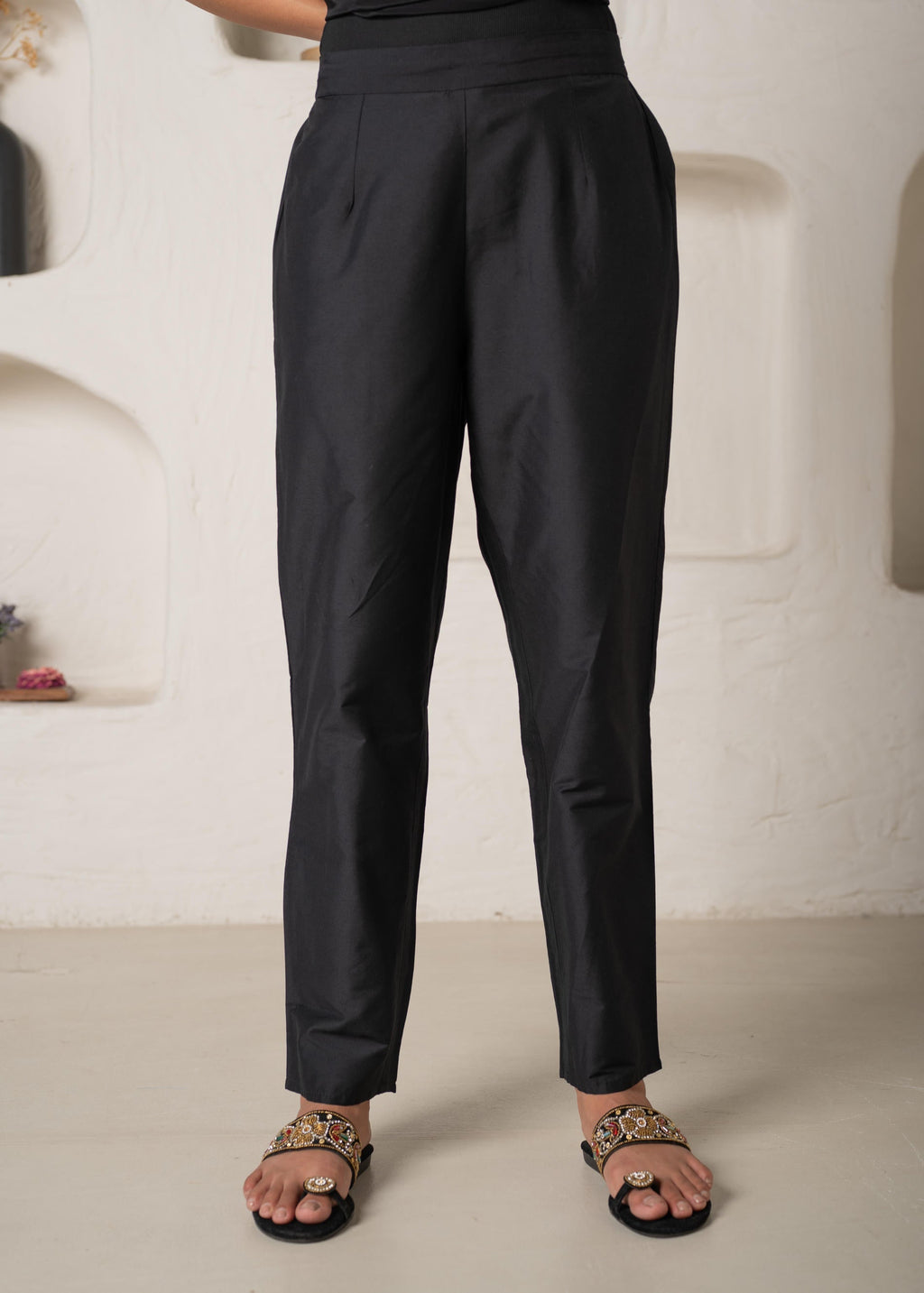 Juniper Noir Bloom Kaftan Kurta Pant Set | Grocsy